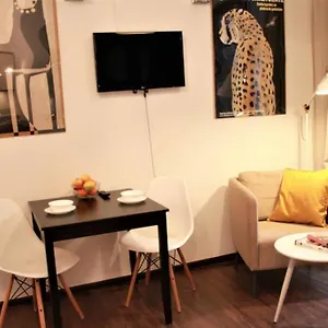 Kopernika 8'1 - Market Square & Old Town Apartment
